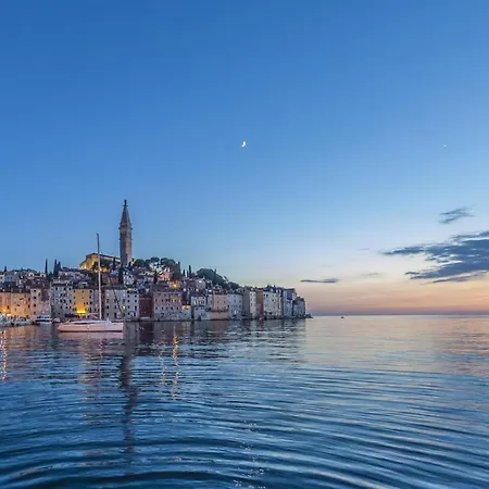 In With Terrace, Air Condition, Wifi, Washing Machine Rovinj