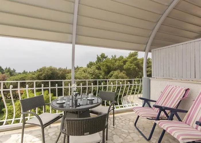 Lejlighed In With Terrace, Air Condition, Wifi, Washing Machine